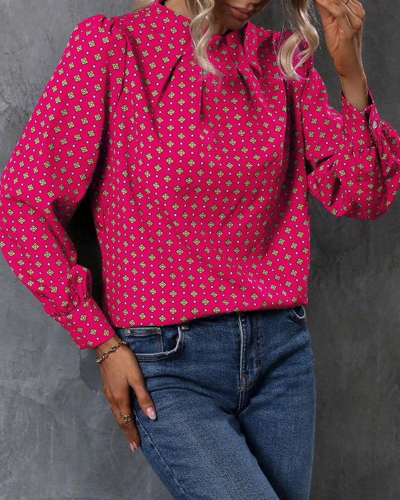 Hannah | Bluse im Vintage-Stil und mit Aufdrucken